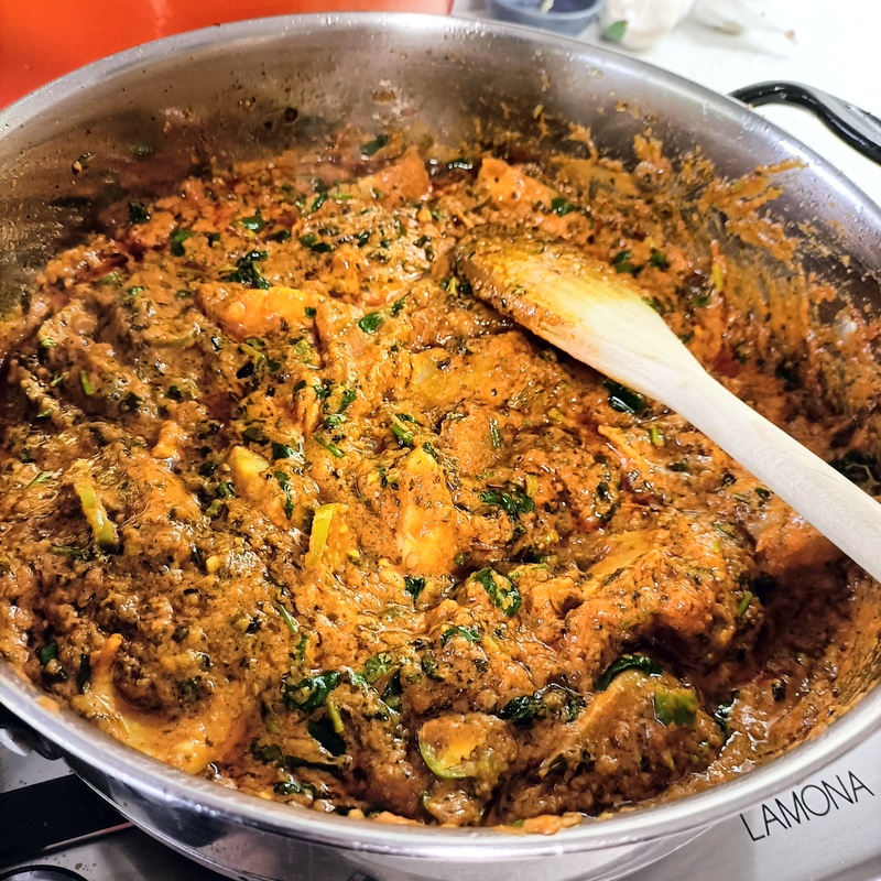 Fish Karahi (Tomato-based Masala) - Curry-Heute
